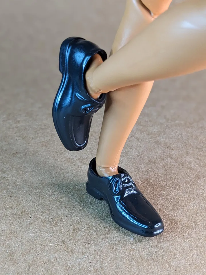 Classic black shoes for 1/6 scale male dolls