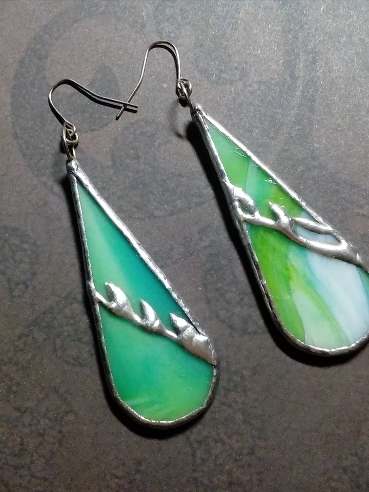 Green glass earrings, Dangle earrings, stained glass earrings, leaf drop earrings, simple stained glass