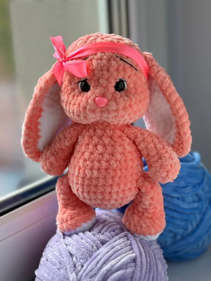 Handmade Crochet Bunny Girl – 21cm Soft Plush Toy with Bow – Gift for Kids
