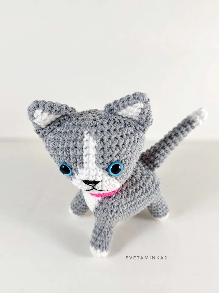 Crochet Kitten Pattern. Amigurumi Cat Pattern. Digital Download. PDF.