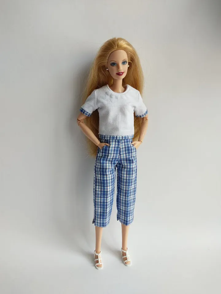 PDF sewing pattern for Barbie dolls.