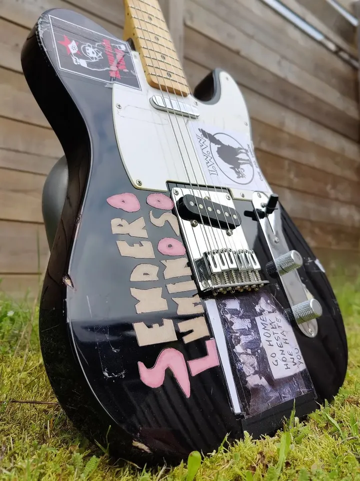 Tom Morello guitar stickers Sendero Luminoso Mau Mau uprising Fender Telecaster