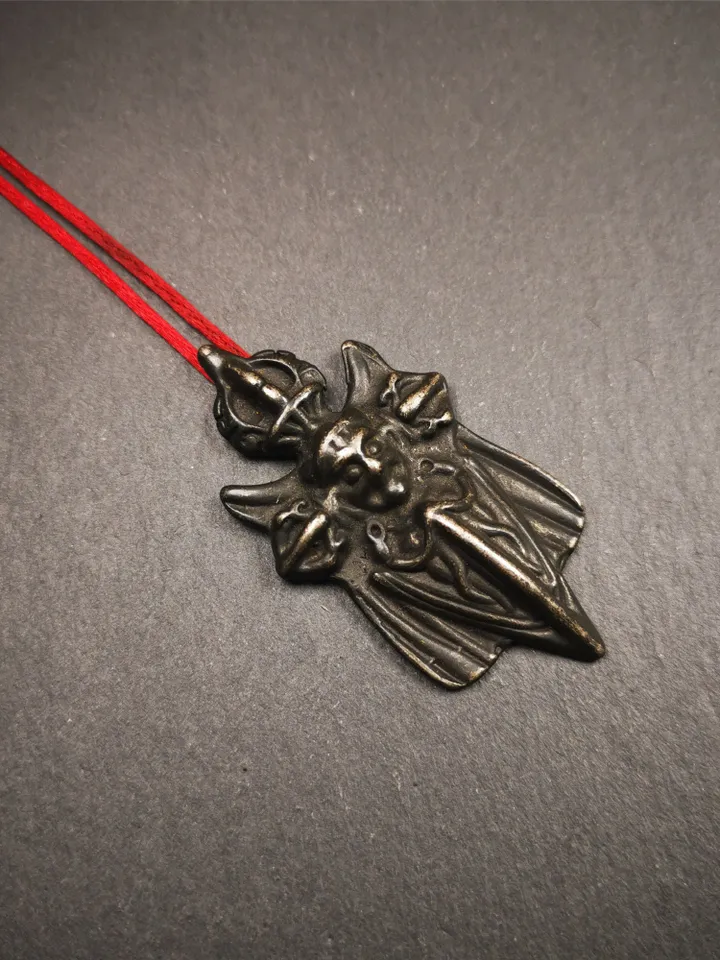 Gandhanra Antique Tibetan Buddhist Amulet,Black Garuda,Garula,Suparna,Golden-winged Bird Pendant,Made of Thokcha, 2.2 Inches