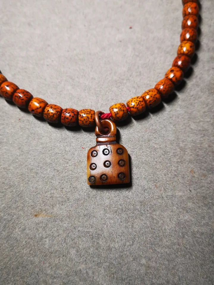 Yak Bone Carved Mantra Dot Mala Pendant,Bead Counter Clip, Prayer Bead Accessories,Gandhanra Tibetan Amulet