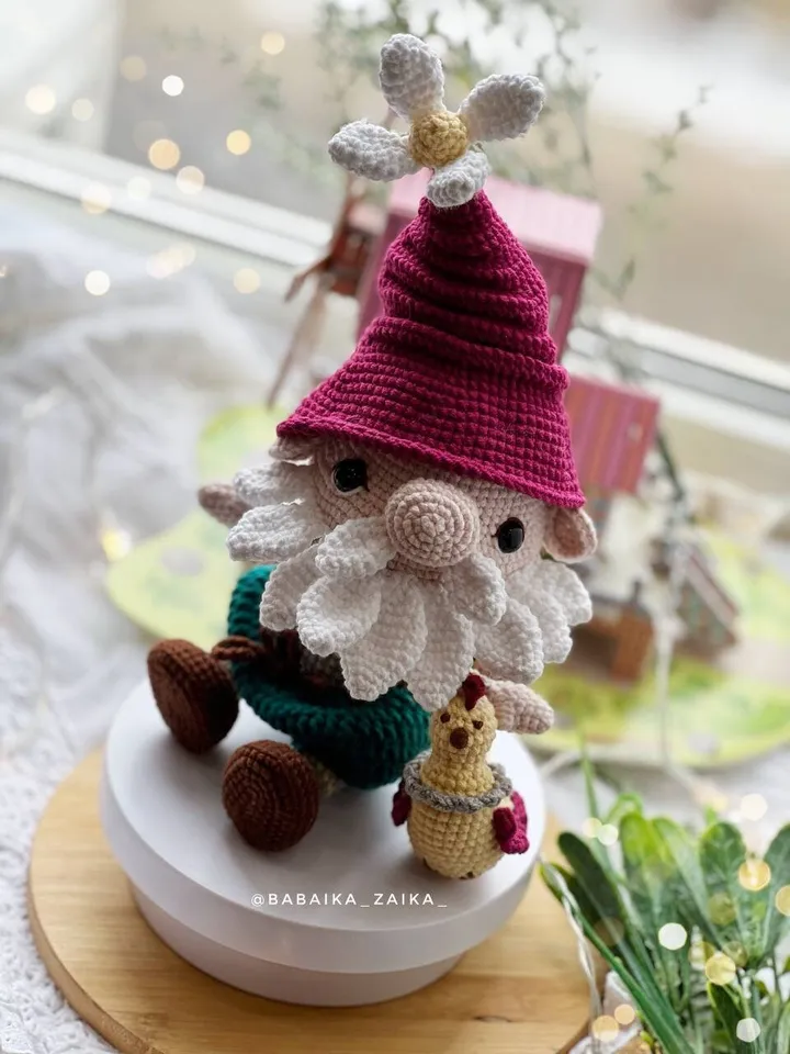 PDF Crochet Pattern Easter Cute Gnome and Chicken, Easter ornaments, Amigurumi Chicken, Amigurumi Easter Toy, Amigurumi Scandinavian Gnome