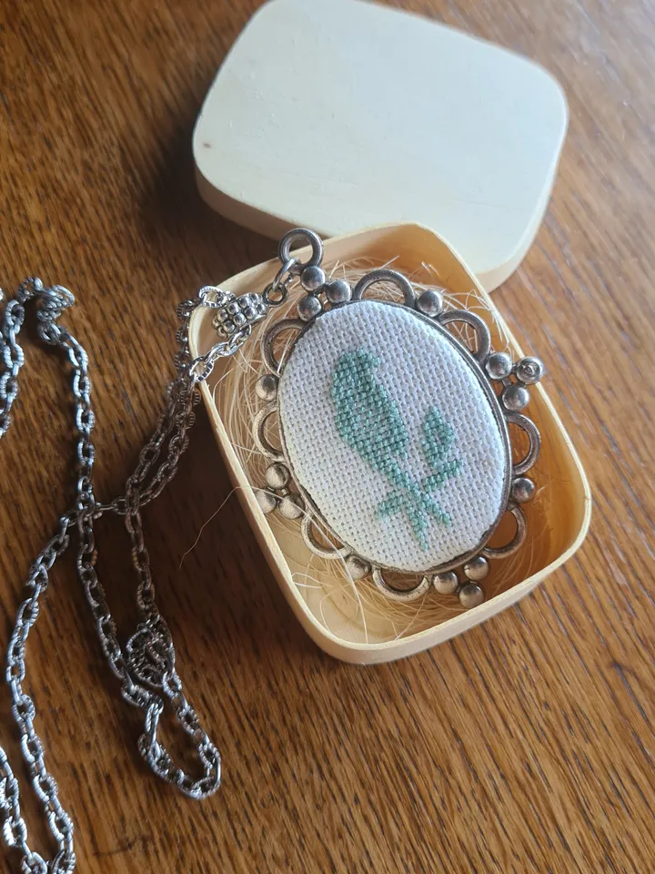 Bird embroidery pendant, bird embroidery, antique style pendant, petit point