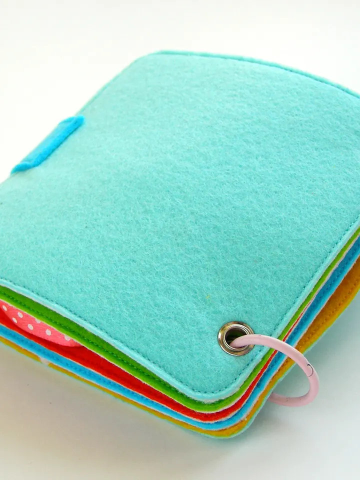 Mini quiet book, my first book COLORS
