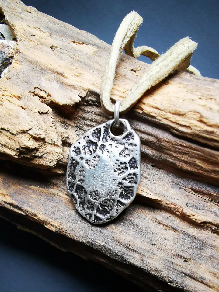 Gandhanra Handmade Tibetan Buddhist Protective Pendant,Om Mani Padme Hum Mantra Amulet,Sterling Silver Gilt