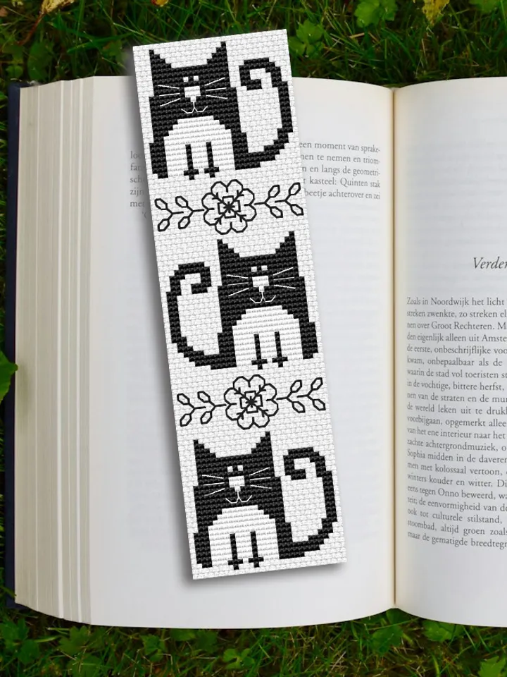 Cross stitch bookmark pattern Funny black Cats