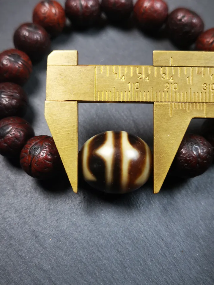 Gandhanra Unique Tibetan Dalo Dzi Bead Bracelet(30 Years Old), Tiger Tooth Dzi with Old Bodhi Beads,,Fit for 15-19cm Wrist