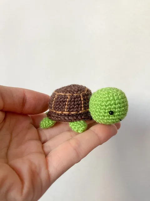 Turtle mini crochet toy pattern, mini amigurumi turtle pattern, crochet tutorial, toys for dolls, tiny turtle $1.30