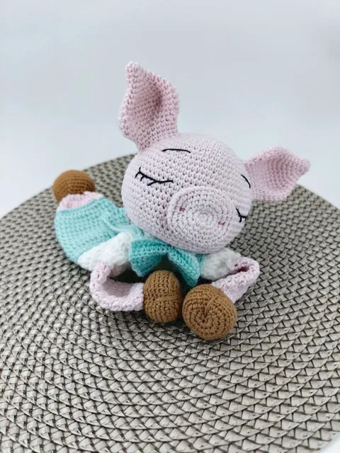 Personalized pig lovey blanket, baby lovely, animal lovely, pig crochet
