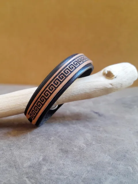 ✳️vintage調cord bracelet leather & key ✳️vintage調cord bracelet leather & key