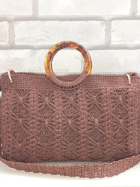 Roomy straw handbag and hat Lady's beach duo Shoulder bag and cap