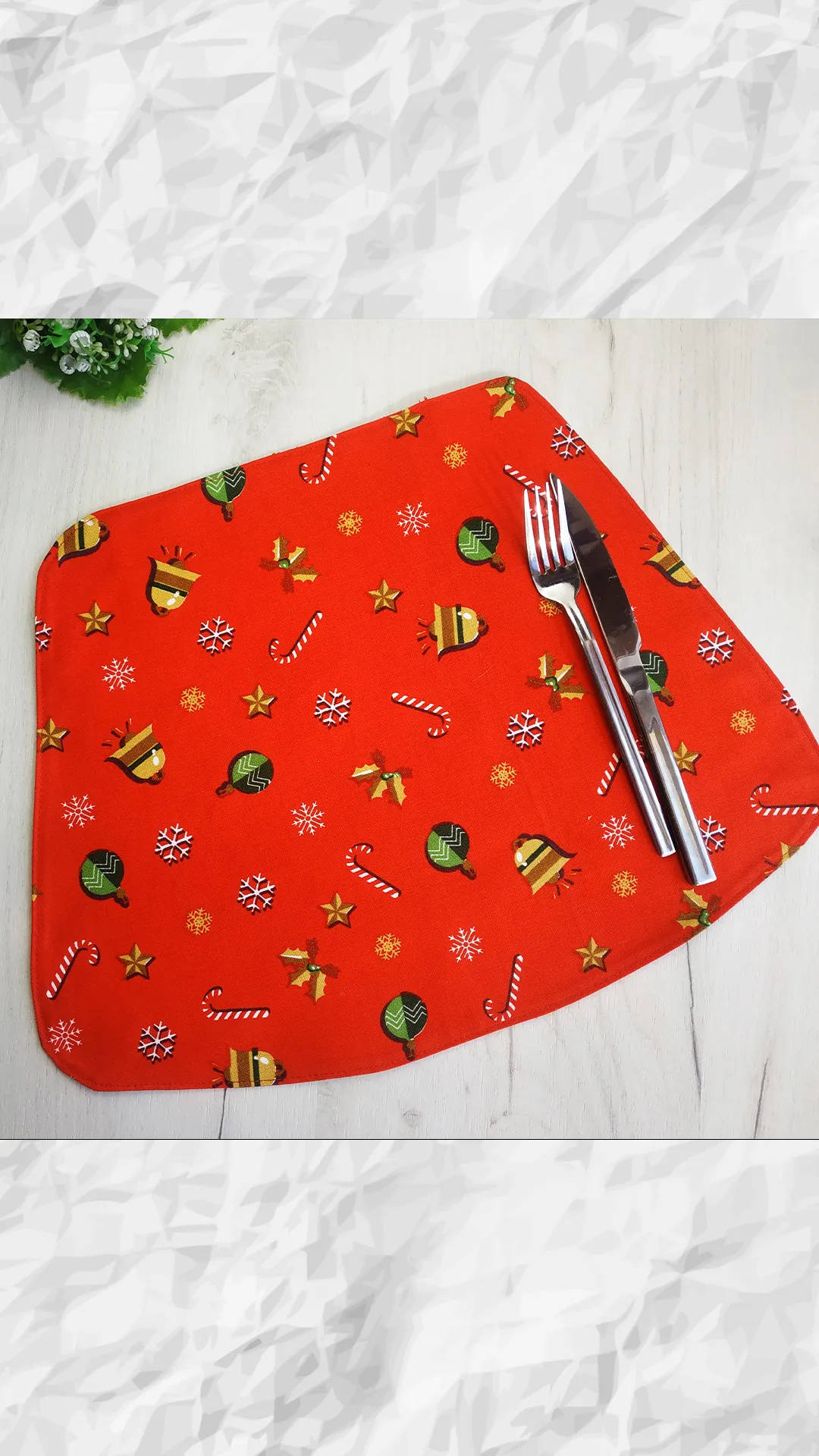 Wedge placemats set of 6, 4 or 2, Christmas place mats for round table, christmas decorations