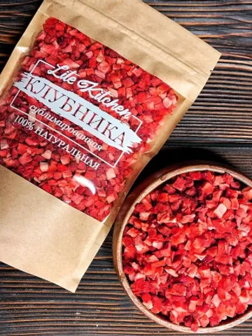 Forest strawberry slices, 20gr. $49.00