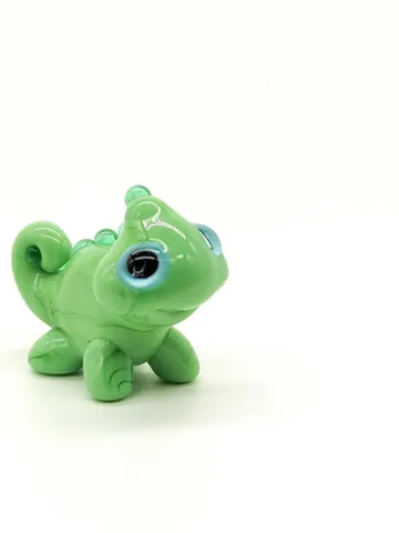 GLASS FIGURINES Chameleon figurine MIniature Chameleon ornament Glass Chameleon scuplture Chameleon gift Reptile figurine Terrarium Aquarium $27.25