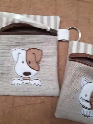 ITH Portamonete Cane - Ricamo a macchina con tutorial $6.00