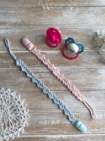 Pacifier clip girl and boy, binky clip, knit pacifier clip