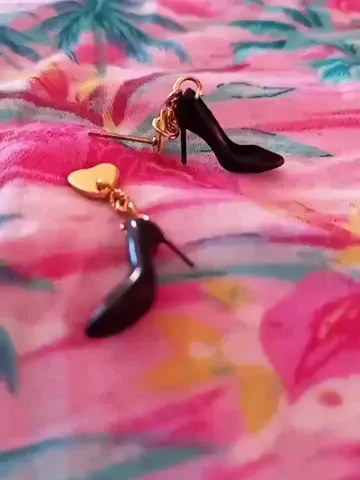 Stiletto Love - Boucles d'oreilles - Escarpins - Boucles d'Oreilles Stiletto - Boucles d'Oreilles Talons Aiguilles Noirs - Glitter Paradise® $18.00