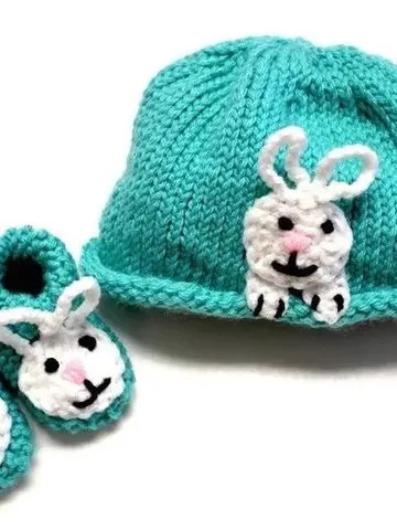 Yarn Bunny/Rabbit Face Hat and Booties Set $49.00