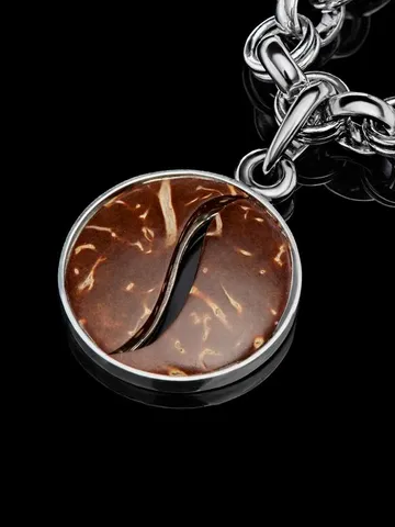 Bracelet made of 925 silver with a large pendant in the shape of coffee. $480.00
