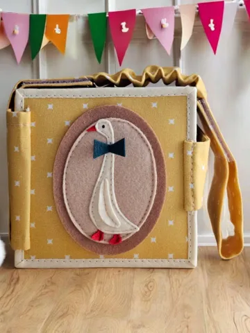Sensory Toys for Babies | Montessori Quiet Book for Travel | Busy Book for Baby 6–12 Months | One Silly Goose Birthday Gift Idea Kinderkrama $70.00