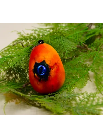 Small mysterious egg - mango