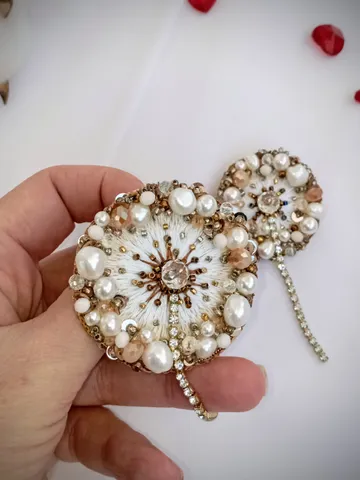 Beaded dandelion brooches set with natural pearls, pearl brooch pin, flower brooch, pearls brooches, dandelion pin $81.00