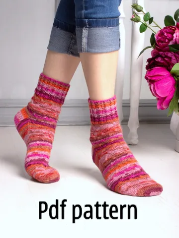 Sock pattern woman's. Home sock pattern. $5.80