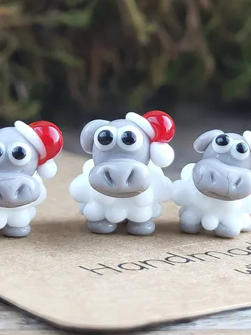 GLASS FIGURINES Sheep figurine Glass sheep Miniature sheep tiny sheep Tiny glass animals Nativity scene Terrarium Dollhouse miniature $23.57