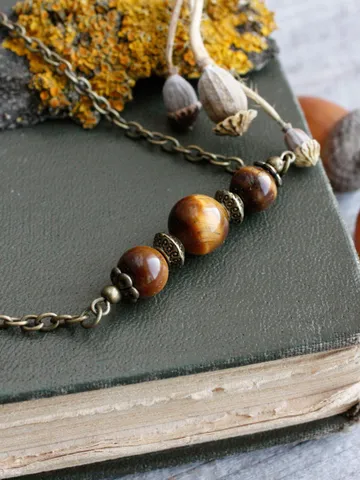 Mori Kei minimalist dainty dark academia necklace Tigers eye brown gemstone bar three beed choker November August birthstone jewelry