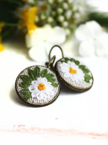 Cottagecore earrings Small white daisies earrings Wild flowers earrings boho Cottagecore jewelry floral Summer jewelry