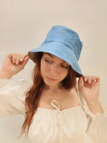 Stylish two-sided denim panama hat. It has a cotton lining