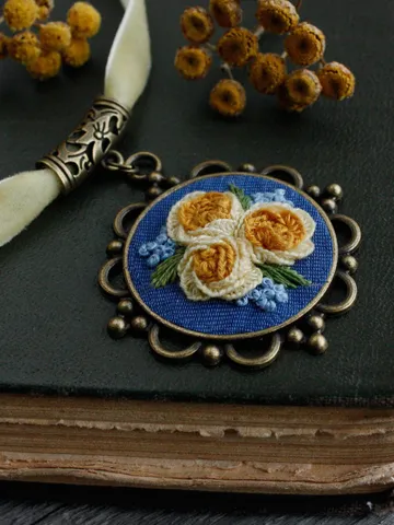 Medeival blue yellow Ukraine necklace with pendant Royalcore floral choker necklace Mustard Victorian renaissance necklace with rose cameo $49.00