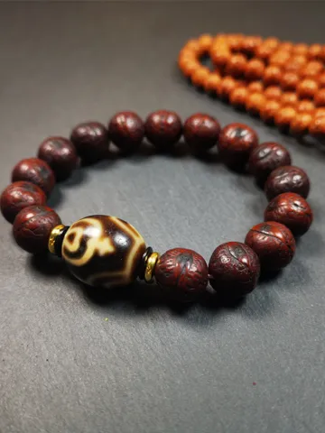 Gandhanra Unique Tibetan Dalo Dzi Bead Bracelet(30 Years Old), Treasure Vase Dzi with Old Bodhi Beads,Fit for 15-19cm Wrist $189.99