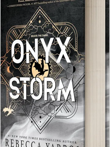 Onyx Storm (Standard Edition) (The Empyrean, 3)