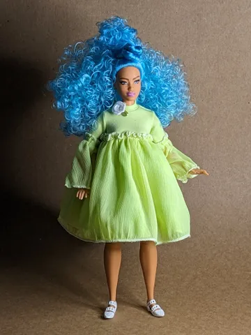 Handmade green puffy dress for 1/6 scale fashion female dolls $32.00