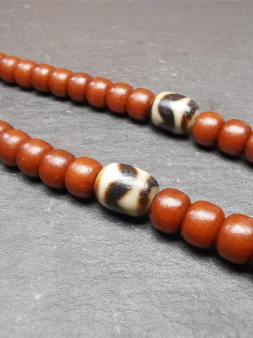 Gandhanra TibetanTiger Tooth Dzi Bead Accessories,Dzi Spacer Beads,Marker Beads for Mala,Necklace,amulet,0.53" × 0.42" $29.99