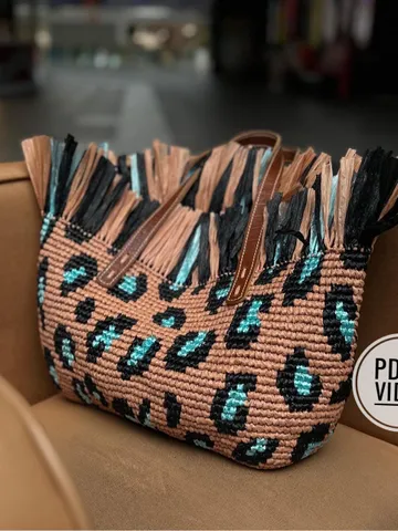 Crochet pattern leopard tote bag PDF digital instant download and video tutorial, animal print bag, summer tote, woman bag, top handle $6.50