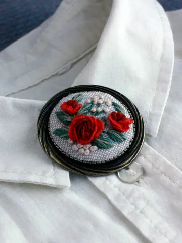 Orange roses Victorian cameo brooch Handmade rococo revival jewelry with flowers $49.00