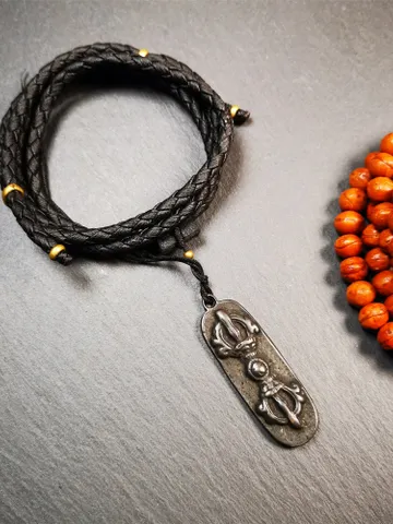 Gandhanra Handmade Tibetan Budhist Amulet,Vajra Dorje, Protective Pendant,1.96" $39.99