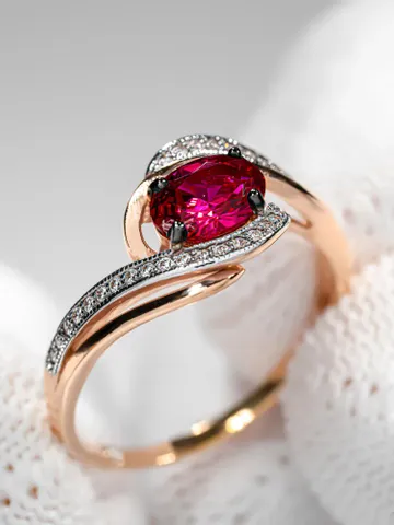 Ring Silver gold plated 925 with corundum ruby $85.00