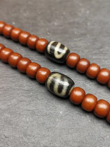 Gandhanra Tibetan Money Hook Dzi Bead Accessories,Dzi Spacer Beads,Marker Beads for Mala,Necklace,Amulet,0.63" × 0.51" $29.99