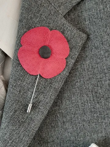 Remembrance poppy men's lapel pin Leather boutonniere for him 3rd anniversary gift, art.3 $33.00