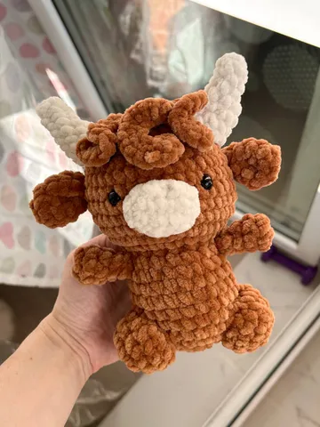 Crochet highland cow pattern Amigurumi cow plushie pdf pattern Cute stuffed animal pattern $3.00