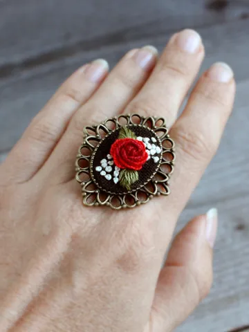 Statement red Victorian cameo ring with flowers Coquette rococo rose jewelry in Reneissance or royalcore style Large floral cocktail ring