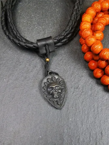 Gandhanra Handmade Tibetan Amulet,Skull Vajra Necklace,Made of Copper,1.2" $29.99