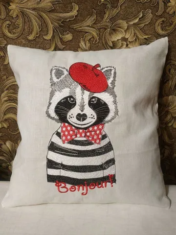Raccoon 2 Sizes Machine Embroidery Design DIGITAL EMBROIDERY $12.00