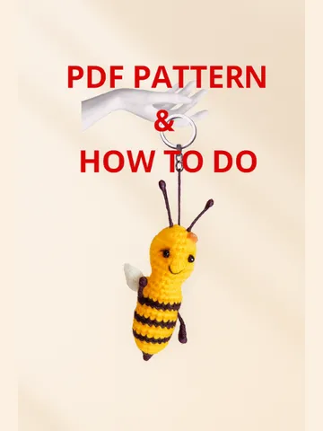 Crochet Yellow Bee Keychain – Handmade Amigurumi Gift, 2.95 in (7.5 cm)